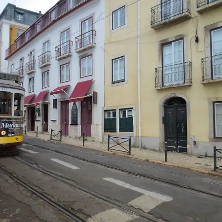 A Casa Das Escolas Gerais Apartment *